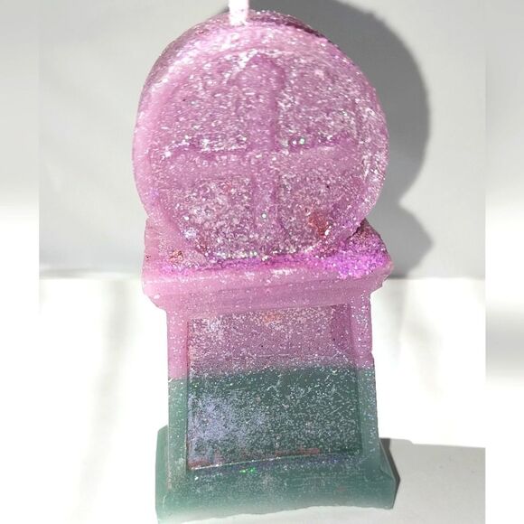 Hand crafted limited edition tombstone candle - Picture 3 of 5